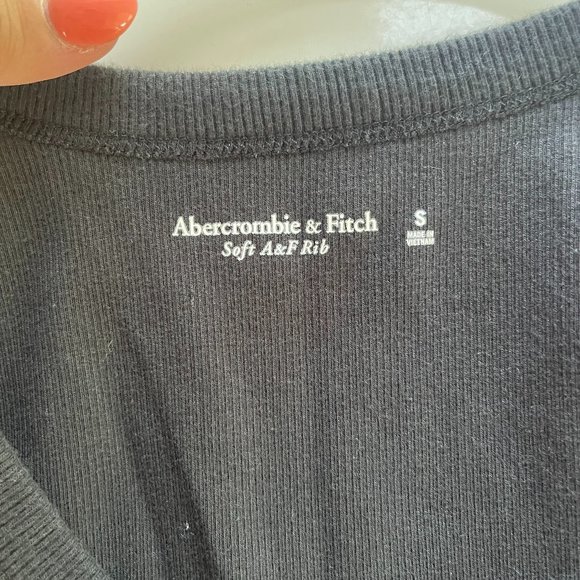 Abercombie Soft Rib Button Tank - Picture 4 of 4